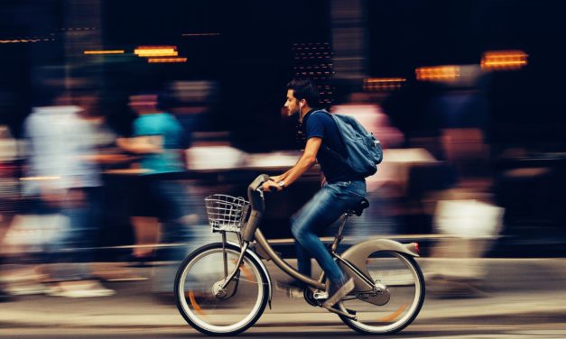 Fahrkostenzuschüsse, Jobticket oder mit dem Fahrrad: So können Arbeitgeber bei den Fahrkosten helfen